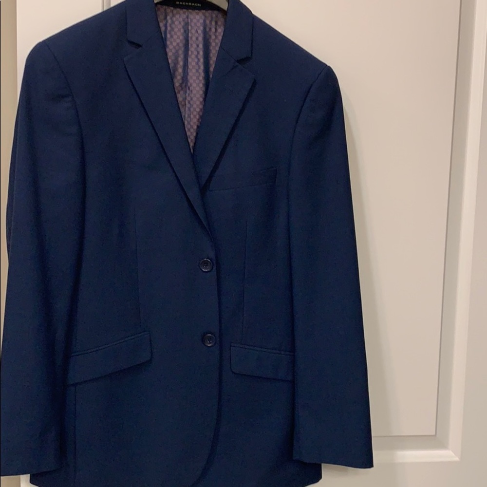 Bachrach men’s slim fit suit w/ vest